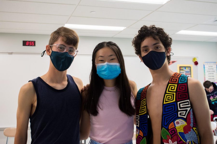 Showing off their shoulders, Juniors Remy Dufresne, Jean Park, and Finn Schwartz join their classmates in demanding a more stylish, comfortable dress code.
